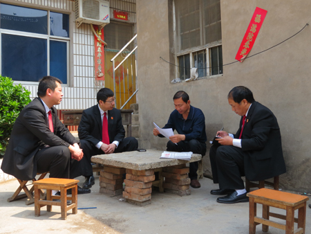 浚县法院副院长刘海军深入善堂法庭调研指导群众路线教育实践活动